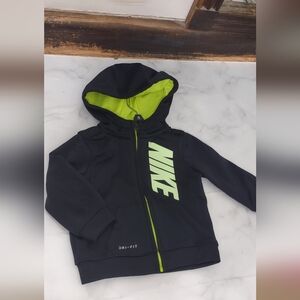 Nike jacket for boys size 6/9M
